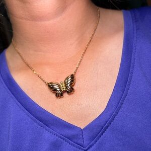 VTG Sarah Coventry Gold Chunky Butterfly Necklace